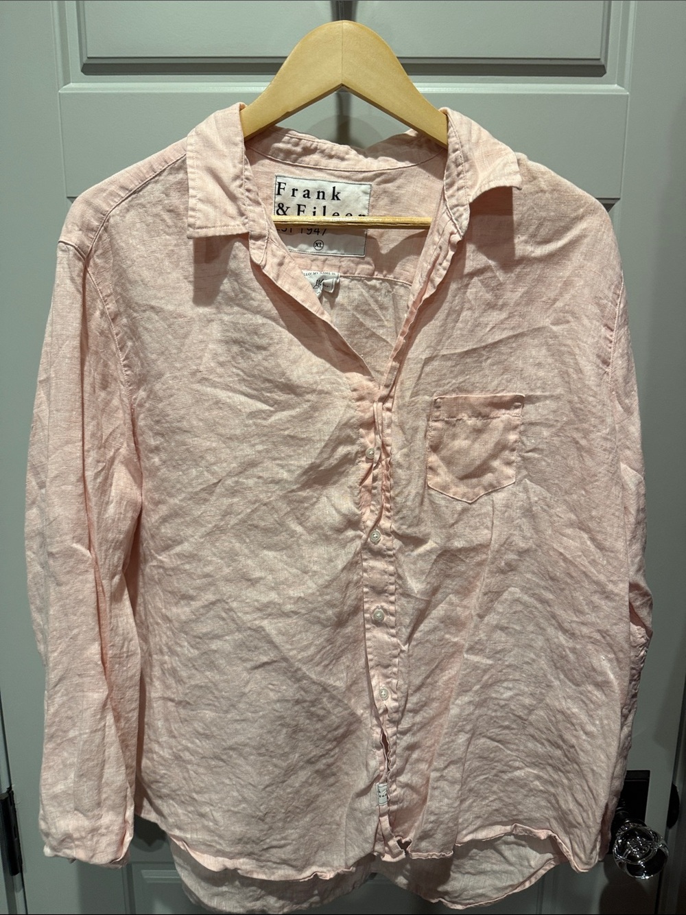 Frank & Eileen Light Pink Linen Button-Up Blouse